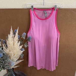 Shebird Freedom Racerback Baby Pink Built in Bra Sz 5 M/L